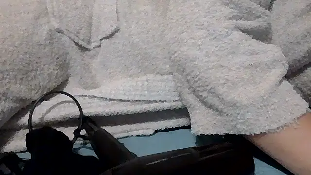 luanahot1 online show from 04-13-26, 07:19