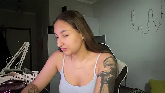 YettaUrive online show from 02-28-26, 03:24