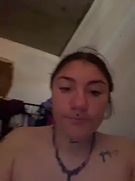 ZoE-sweettt online show from 04-14-26, 08:37