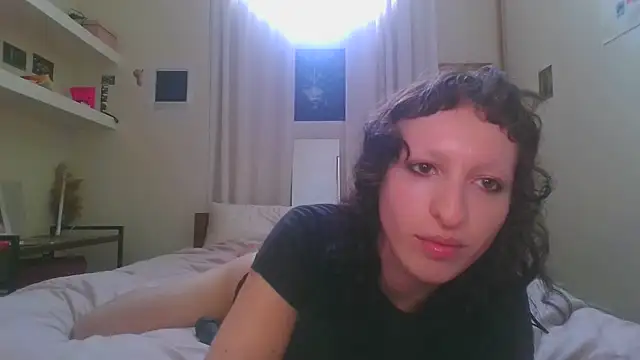 Snapshot of rhizomata chatting on 06-15-26, 09:22 rhizomata online show from 06-15-26, 09:22
