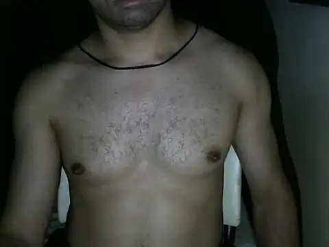 Snapshot of honeybatista chatting on 02-14-26, 12:40 honeybatista online show from 02-14-26, 12:40