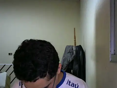 Snapshot of honeybatista chatting on 02-17-26, 02:24 honeybatista online show from 02-17-26, 02:24