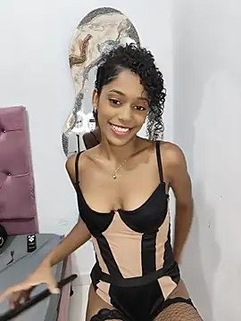 Snapshot of Sury6548 chatting on 07-14-26, 04:39 Sury6548 online show from 07-14-26, 04:39