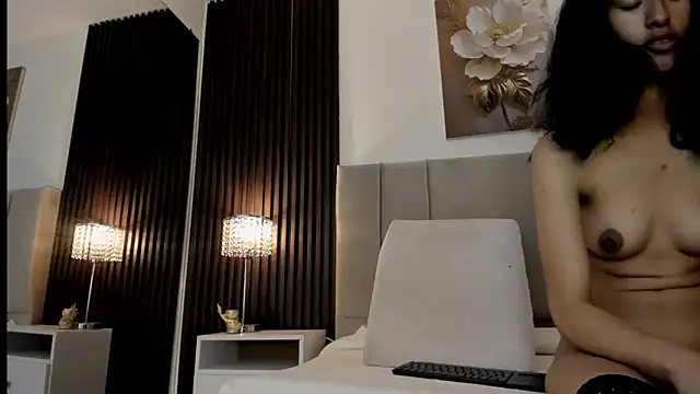  MiLa Dyva online show from 03-17-26, 03:59