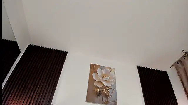  MiLa Dyva online show from 05-12-26, 04:04