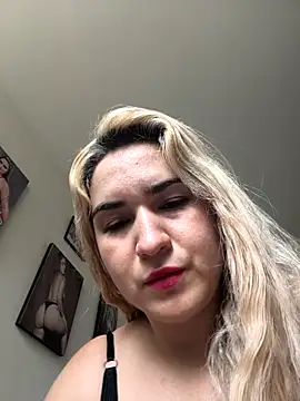 violet-grey online show from 03-19-26, 01:04