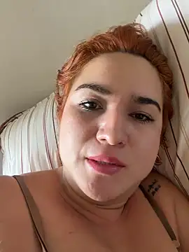 Snapshot of violet-grey chatting on 06-12-26, 03:22 violet-grey online show from 06-12-26, 03:22