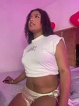 Snapshot of canelaa_sweet5 chatting on 02-25-26, 12:53 canelaa sweet5 online show from 02-25-26, 12:53