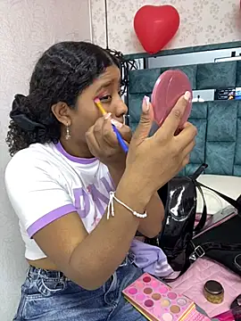 Snapshot of canelaa_sweet5 chatting on 03-03-26, 01:45 canelaa sweet5 online show from 03-03-26, 01:45