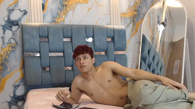 YOUNG BOYS HELL online show from 07-05-26, 01:23