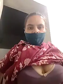 Snapshot of taniya0 chatting on 04-27-26, 04:49 taniya0 online show from 04-27-26, 04:49
