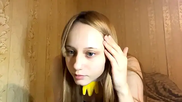 Snapshot of TriciaHartery chatting on 02-16-26, 07:10 TriciaHartery online show from 02-16-26, 07:10