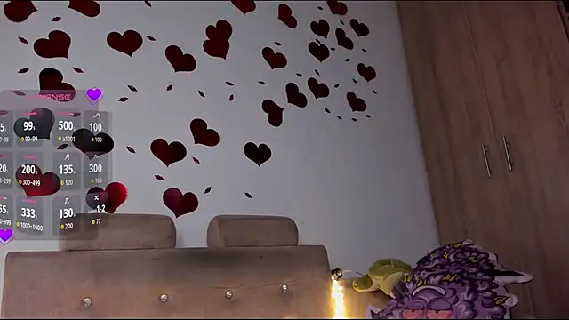 Giulia Cash online show from 04-04-26, 02:36