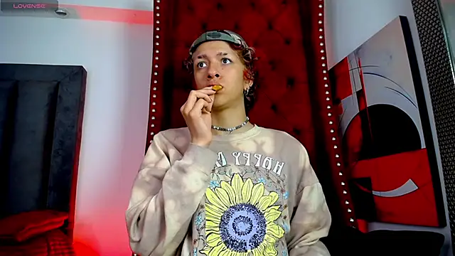 Cain Dantalion online show from 04-08-26, 04:01