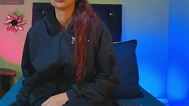 angeldreams15  online show from 04-04-26, 06:38