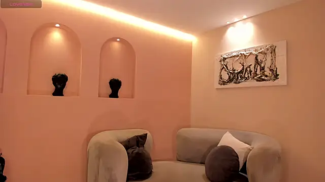 AmaraDivine online show from 04-17-26, 11:24