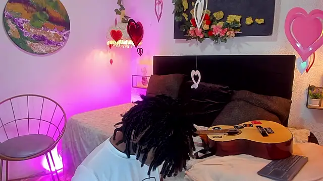 Snapshot of Mashall_lee chatting on 02-20-26, 07:14 Mashall lee online show from 02-20-26, 07:14