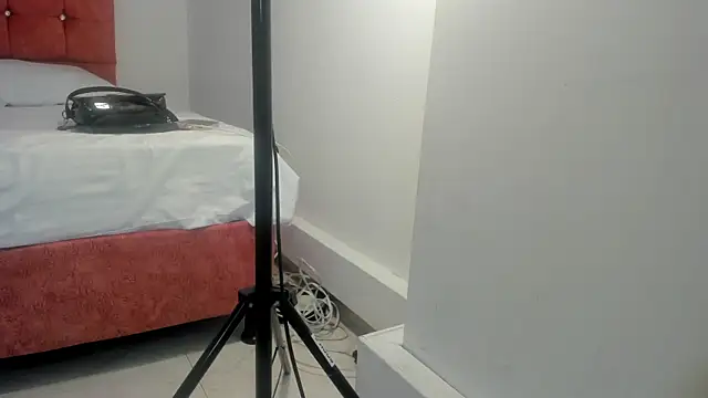 your whore Salome online show from 05-29-26, 07:45