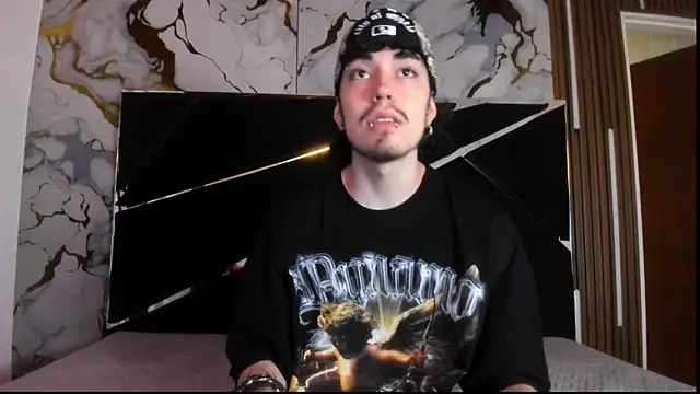 Couple In Heat online show from 03-09-26, 08:35