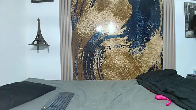 raven robin  online show from 04-02-26, 03:15