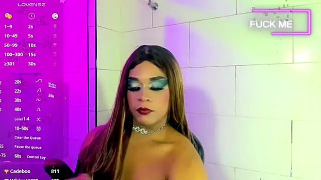 Snapshot of cristal_villael_ chatting on 02-17-26, 11:50 cristal villael online show from 02-17-26, 11:50