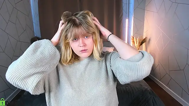 luna c0ra online show from 04-08-26, 01:05