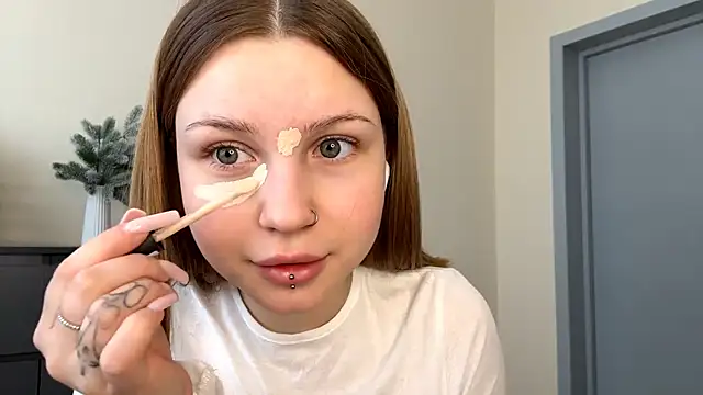 Snapshot of PledHoly chatting on 02-22-26, 07:40 PledHoly online show from 02-22-26, 07:40