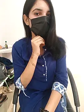 Snapshot of tanzum_khan3202 chatting on 03-18-26, 11:02 tanzum khan3202 online show from 03-18-26, 11:02