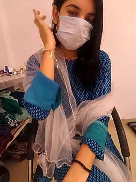 Snapshot of tanzum_khan3202 chatting on 04-10-26, 05:23 tanzum khan3202 online show from 04-10-26, 05:23