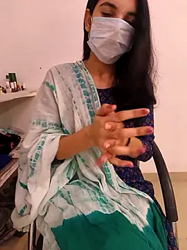 Snapshot of tanzum_khan3202 chatting on 04-12-26, 07:02 tanzum khan3202 online show from 04-12-26, 07:02