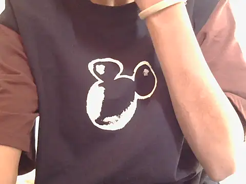 liliy 00 online show from 02-16-26, 10:11