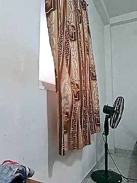 Queen Saara online show from 03-22-26, 12:41