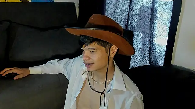 ClemontRosse online show from 03-06-26, 05:09