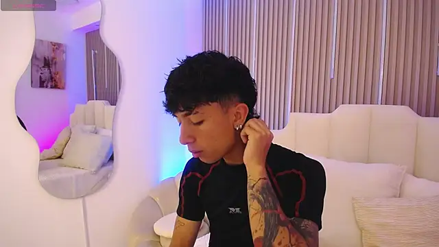 Aiden Rivers  online show from 03-25-26, 12:44