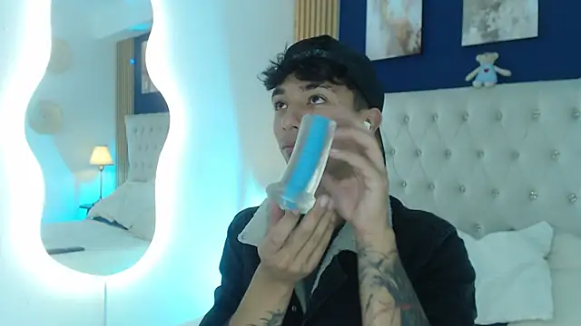 Aiden Rivers  online show from 04-01-26, 12:50