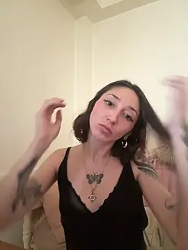 Snapshot of FrutillitaXX chatting on 03-04-26, 08:59 FrutillitaXX online show from 03-04-26, 08:59