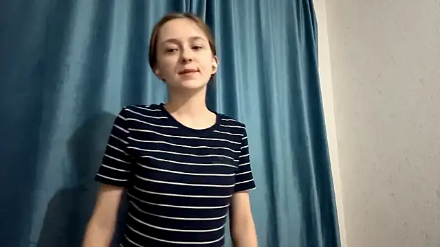 Snapshot of StaticBliss chatting on 03-01-26, 01:07 StaticBliss online show from 03-01-26, 01:07