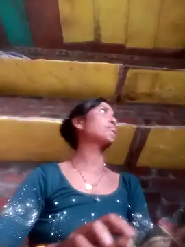 Hot re83 online show from 02-18-26, 11:39