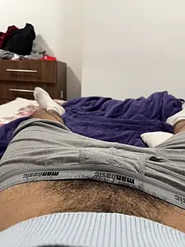 Snapshot of idhemo chatting on 02-19-26, 07:10 idhemo online show from 02-19-26, 07:10