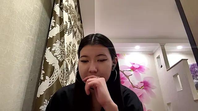 Snapshot of MaeRaads chatting on 02-20-26, 06:52 MaeRaads online show from 02-20-26, 06:52