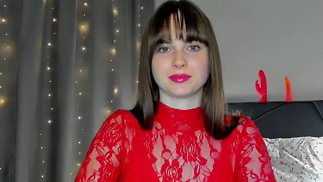 Snapshot of megann_fox2 chatting on 04-28-26, 05:51 megann fox2 online show from 04-28-26, 05:51