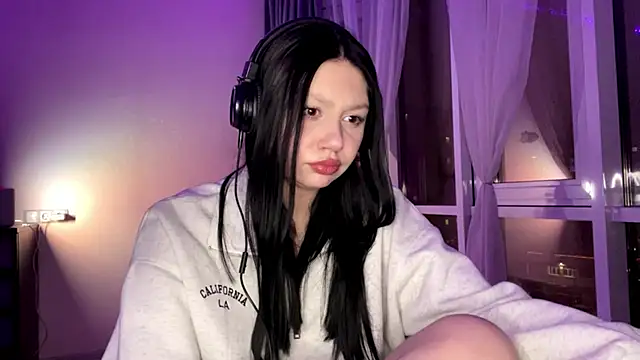 Snapshot of RaquelsHusband chatting on 02-17-26, 02:46 RaquelsHusband online show from 02-17-26, 02:46