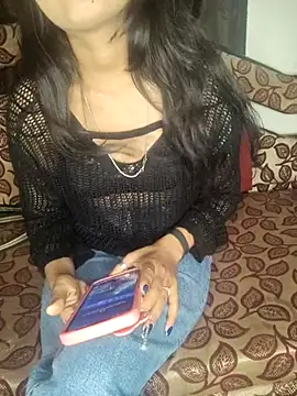 Snapshot of Cutie_babes01 chatting on 02-20-26, 07:36 Cutie babes01 online show from 02-20-26, 07:36