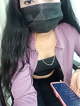 Snapshot of Cutie_babes01 chatting on 02-26-26, 05:56 Cutie babes01 online show from 02-26-26, 05:56