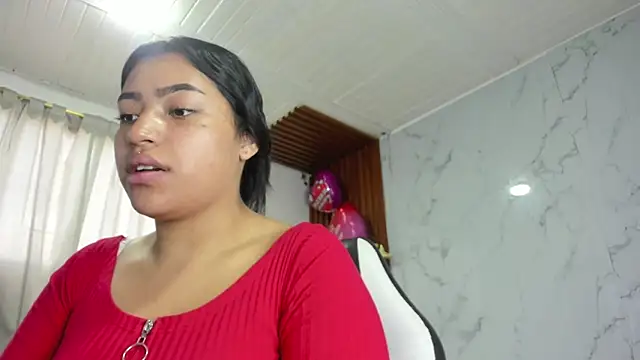 Snapshot of adhara__messY chatting on 04-20-26, 01:58 adhara messY online show from 04-20-26, 01:58
