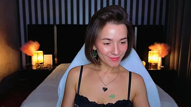 Snapshot of GracefulMichelle chatting on 07-11-26, 07:05 GracefulMichelle online show from 07-11-26, 07:05