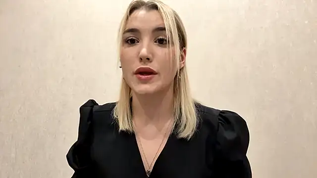 Snapshot of MerryVideo chatting on 02-24-26, 09:02 MerryVideo online show from 02-24-26, 09:02