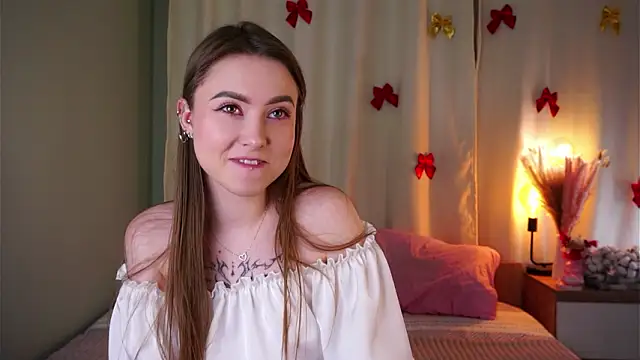 Snapshot of LorileeRuetz chatting on 02-27-26, 12:38 LorileeRuetz online show from 02-27-26, 12:38