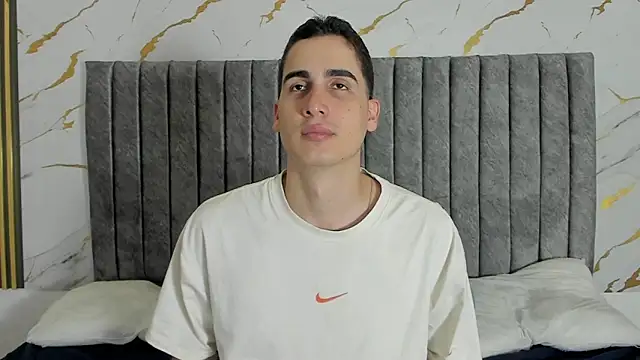 ryanlevi1 online show from 02-23-26, 01:52