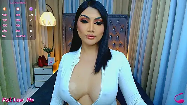 Laureen Hilton online show from 03-11-26, 11:38